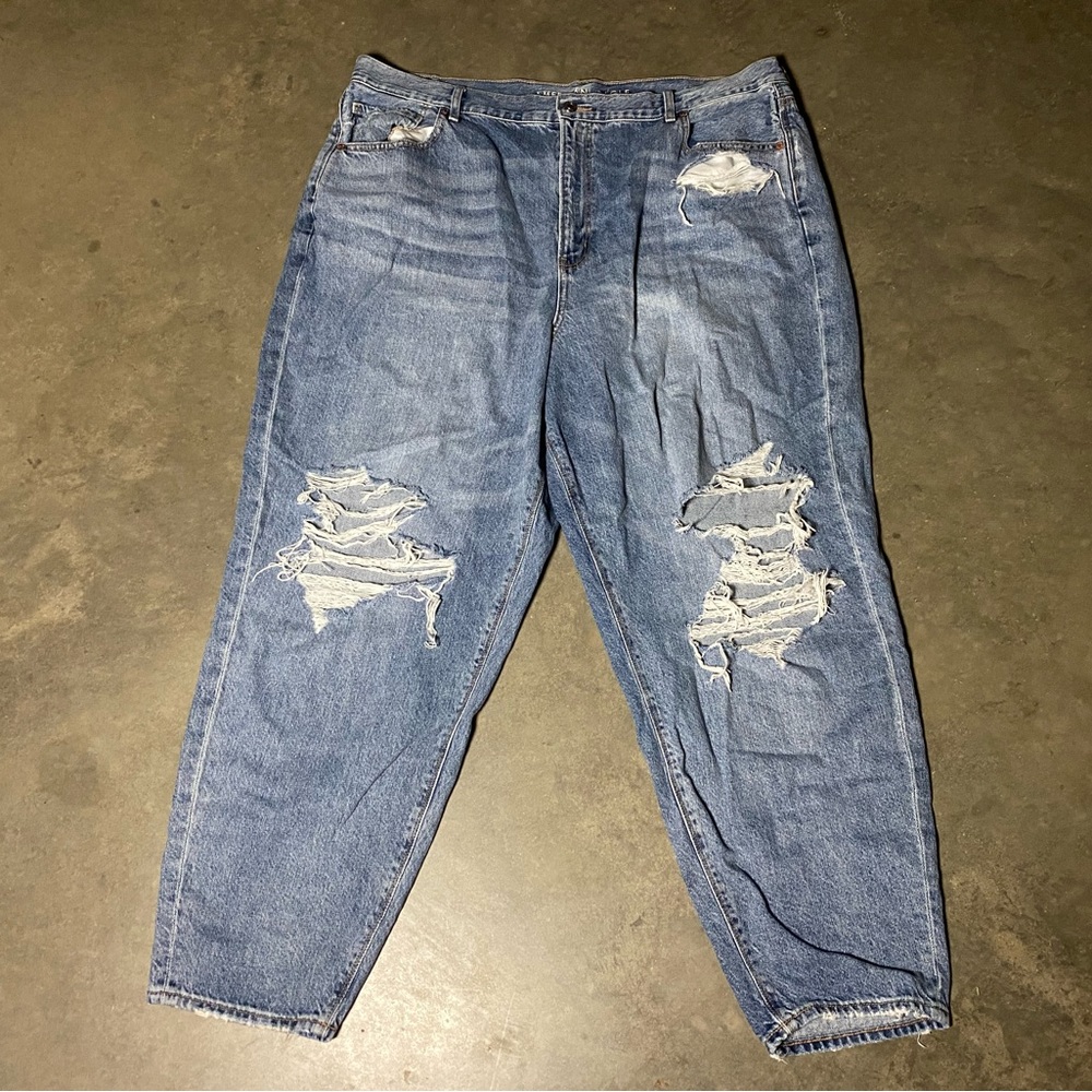 American Eagle Women’s Jeans- Relaxed Mom Jean - Size 22 Long